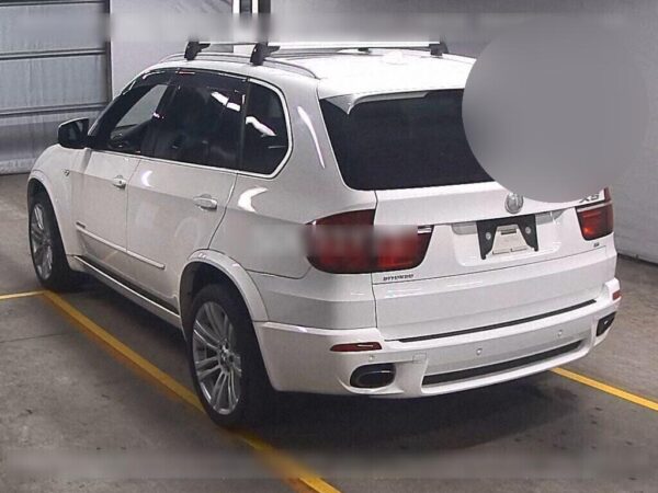 2010 BMW X5 - Image 3