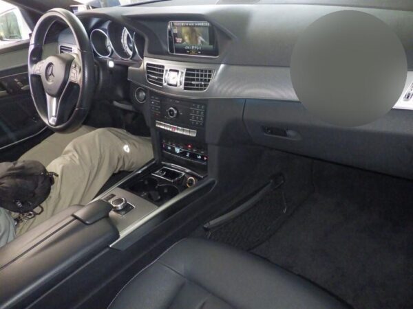 2015 MERCEDES-BENZ E-CLASS - Image 4
