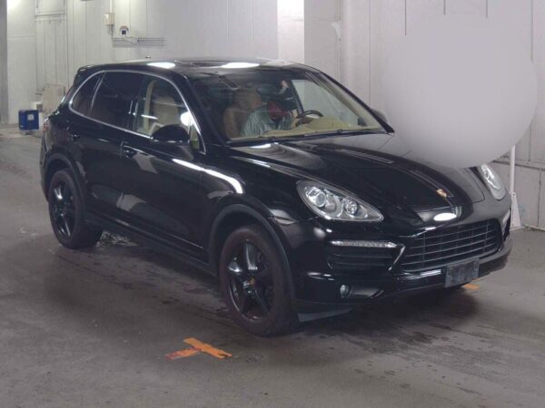 2012 PORSCHE CAYENNE