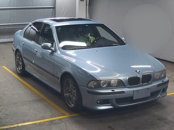 2000 BMW M5