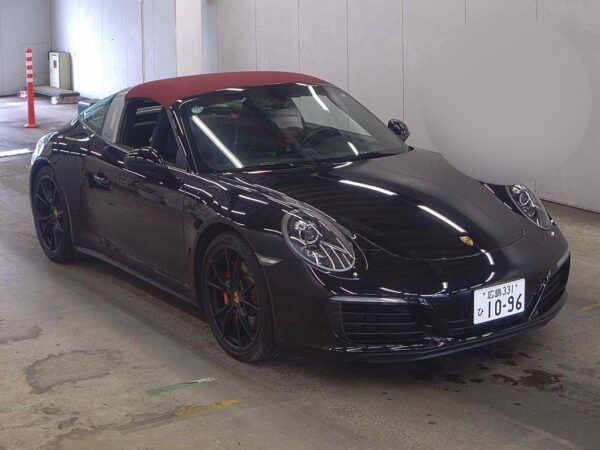 2017 PORSCHE 911