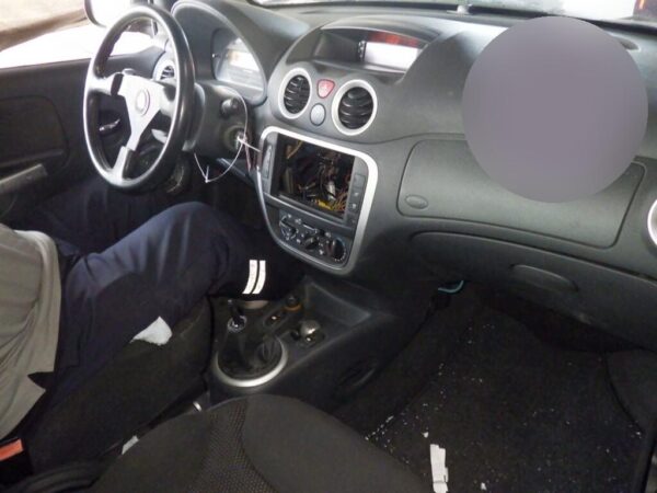 2006 CITROEN C2 - Image 4