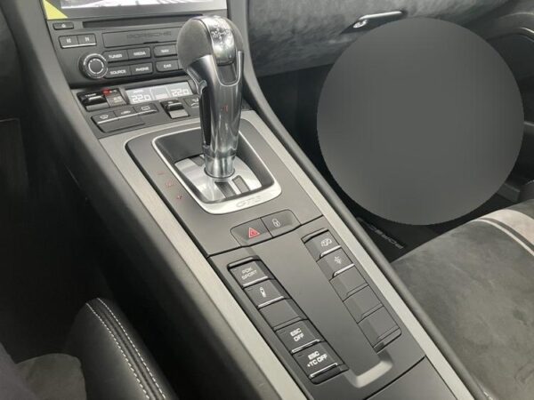 2019 PORSCHE 911 - Image 14