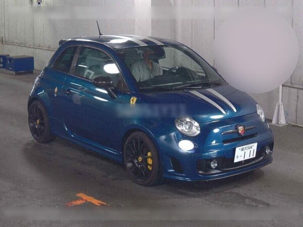 2011 ABARTH 695 - Image 2