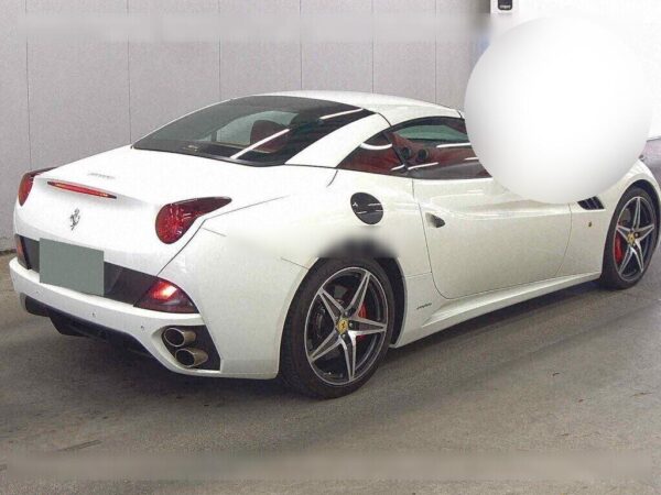 2011 FERRARI CALIFORNIA - Image 6