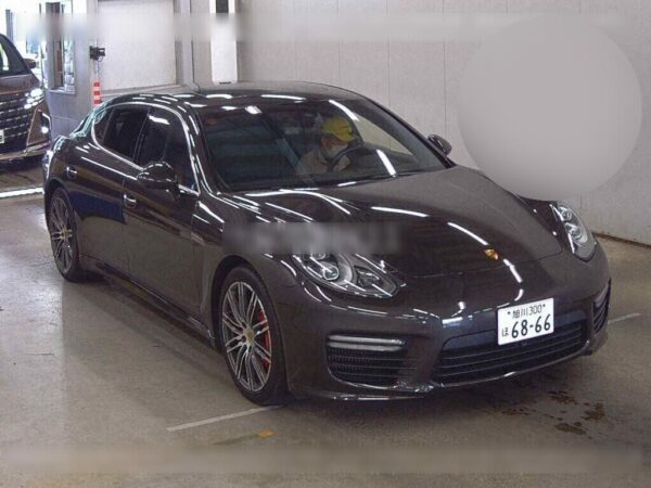 2014 PORSCHE PANAMERA - Image 2