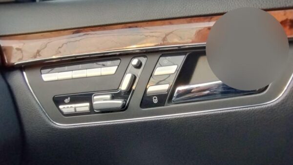 2010 MERCEDES-BENZ S-CLASS - Image 11
