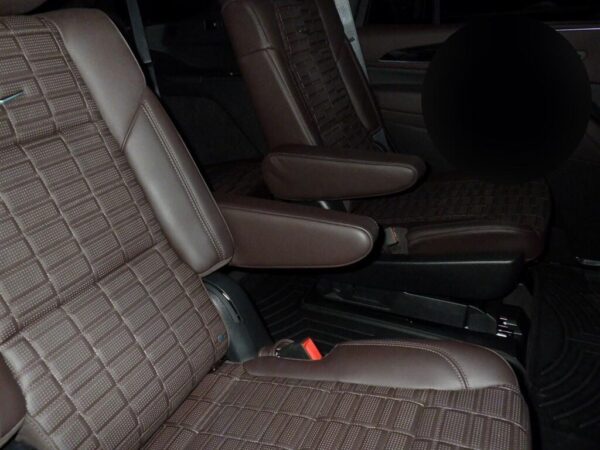 2024 CADILLAC ESCALADE - Image 7