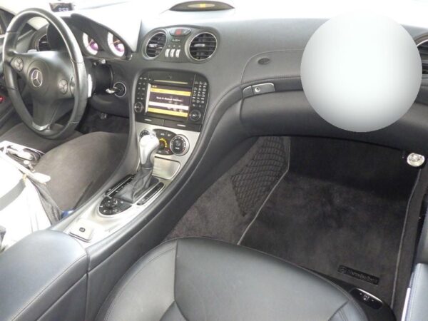 2011 MERCEDES-BENZ SL - Image 4