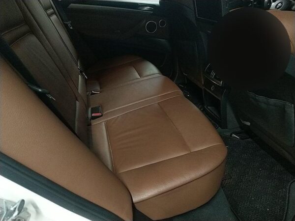 2010 BMW X5 - Image 7