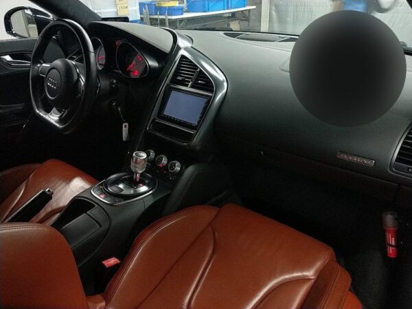 2007 AUDI R8 - Image 4