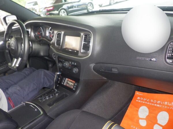 2012 DODGE CHARGER - Image 4