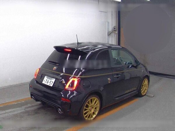 2021 ABARTH 595 - Image 6