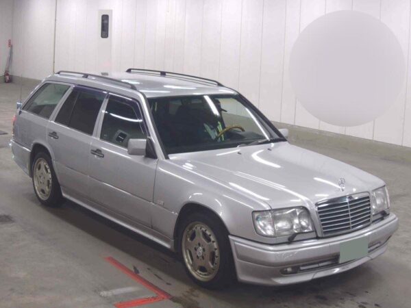 1996 MERCEDES-BENZ E-CLASS