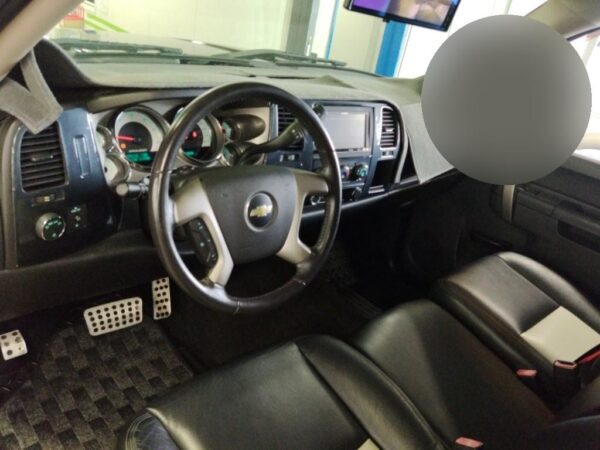 2011 CHEVROLET SILVERADO - Image 4