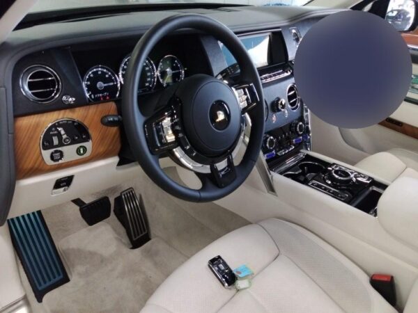 2023 ROLLS-ROYCE CULLINAN - Image 4