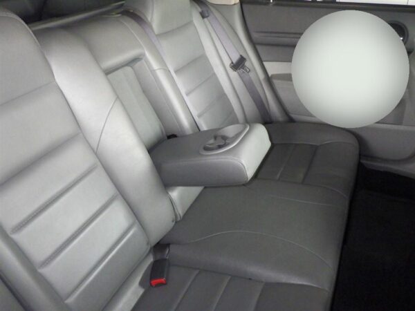2006 DODGE MAGNUM - Image 7