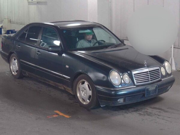 1998 MERCEDES-BENZ E-CLASS