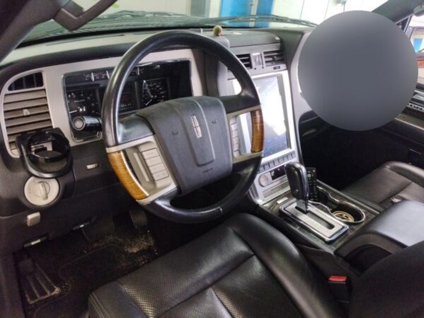 2013 LINCOLN NAVIGATOR - Image 4
