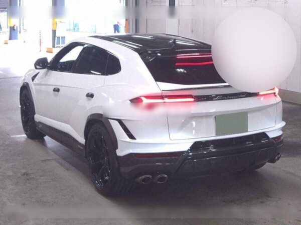 2024 LAMBORGHINI URUS - Image 3