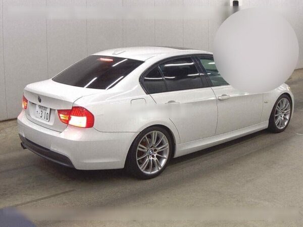 2010 BMW 3 - Image 6