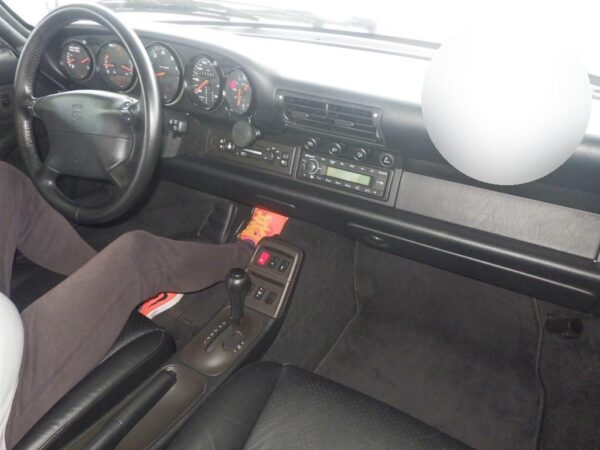 1996 PORSCHE 911 - Image 4