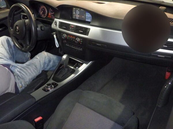 2010 BMW 3 - Image 4