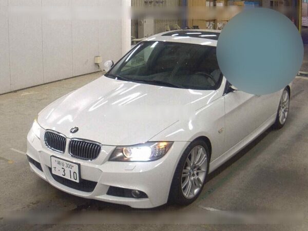 2010 BMW 3 - Image 5