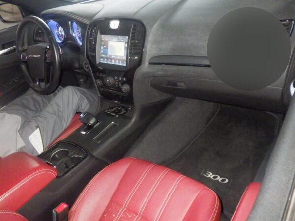 2014 CHRYSLER 300 - Image 4