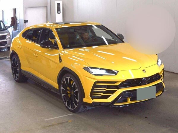 2019 LAMBORGHINI URUS