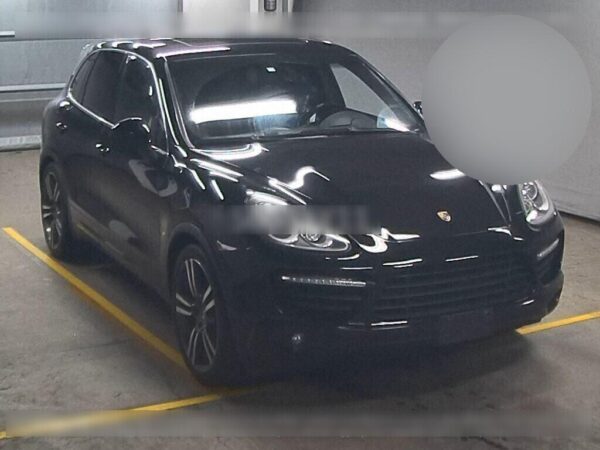 2012 PORSCHE CAYENNE - Image 2