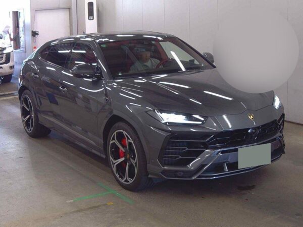 2022 LAMBORGHINI URUS